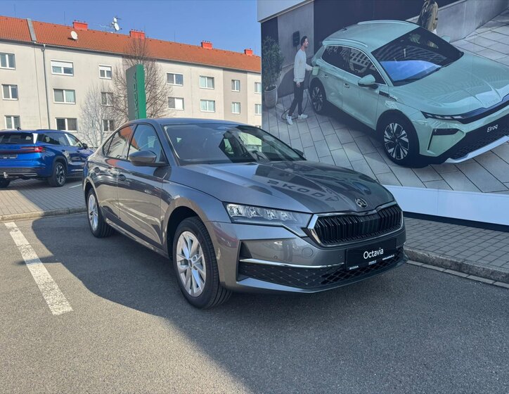 Škoda Octavia Sedan / Limuzína 1,5 l 110 kw