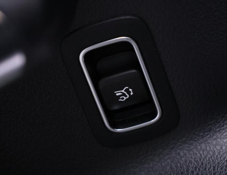 Mercedes-Benz GLA 19