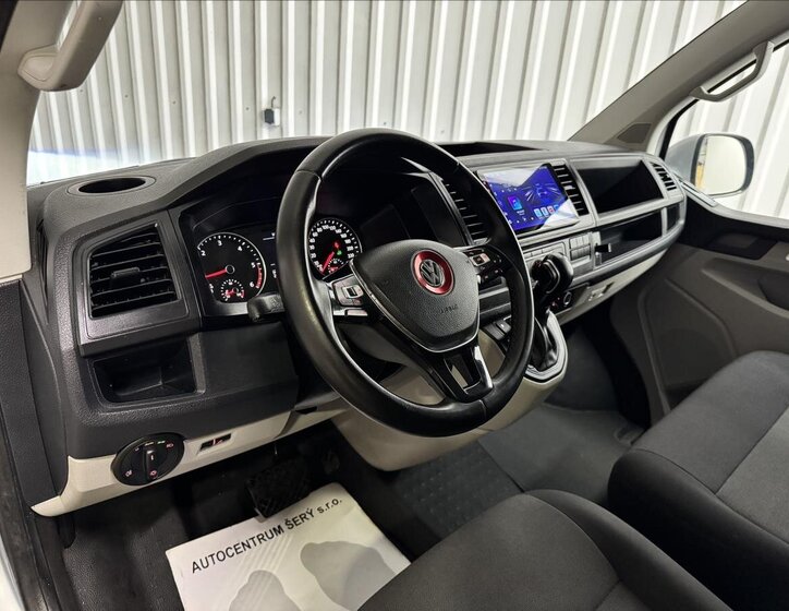 Volkswagen Transporter 15