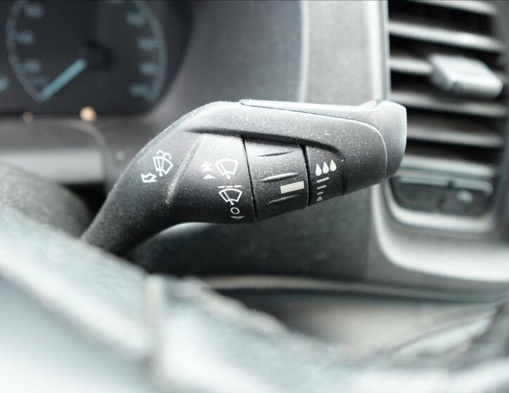 Ford Transit Custom Ostatní 2,0 l 77 kw