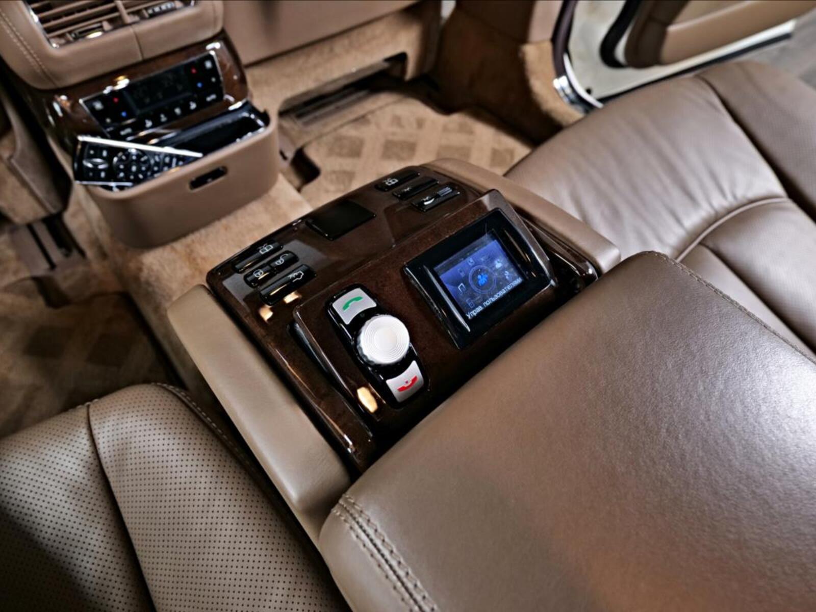 Mercedes-Benz Ostatní 32