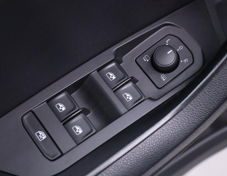 Škoda Karoq SUV 2,0 l 110 kw