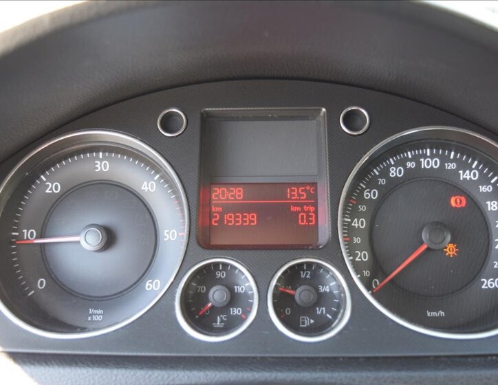 Volkswagen Passat Kombi 1,9 l 77 kw