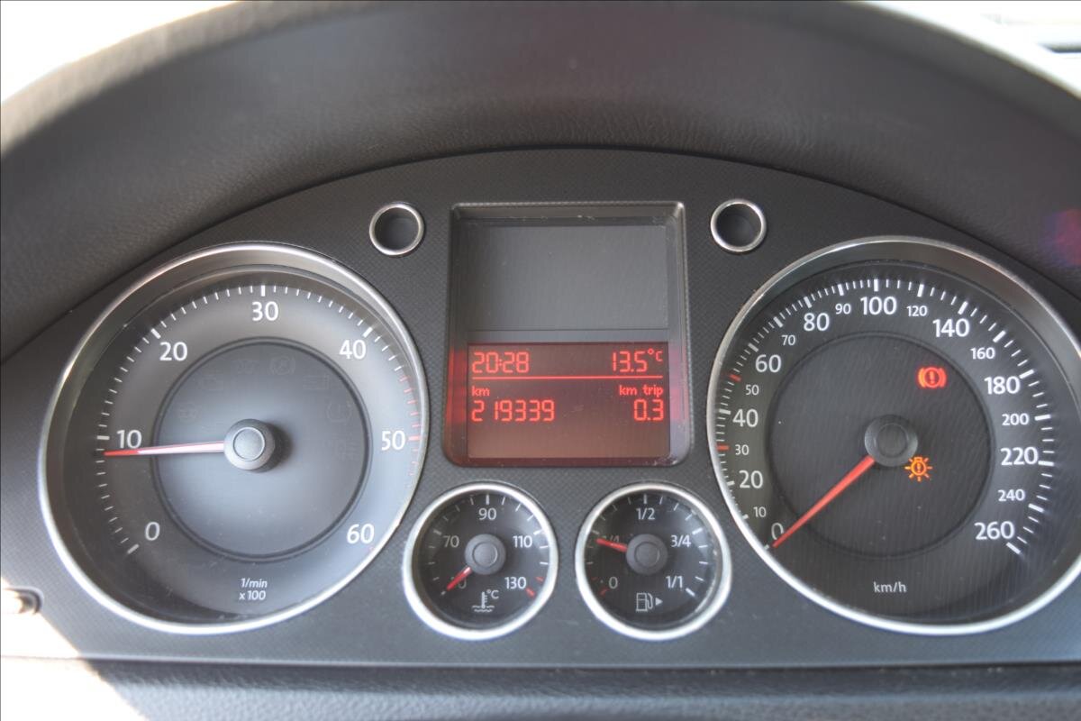 Volkswagen Passat Kombi 1,9 l 77 kw