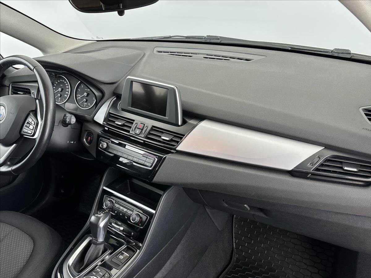 BMW Řada 2 Kombi 1,5 l 100 kw