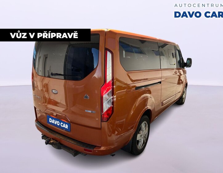Ford Tourneo Custom VAN / Minibus 2,0 l 136 kw