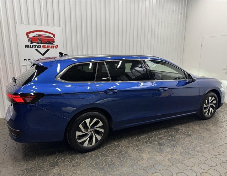 Volkswagen Passat Kombi 1,5 l 110 kw