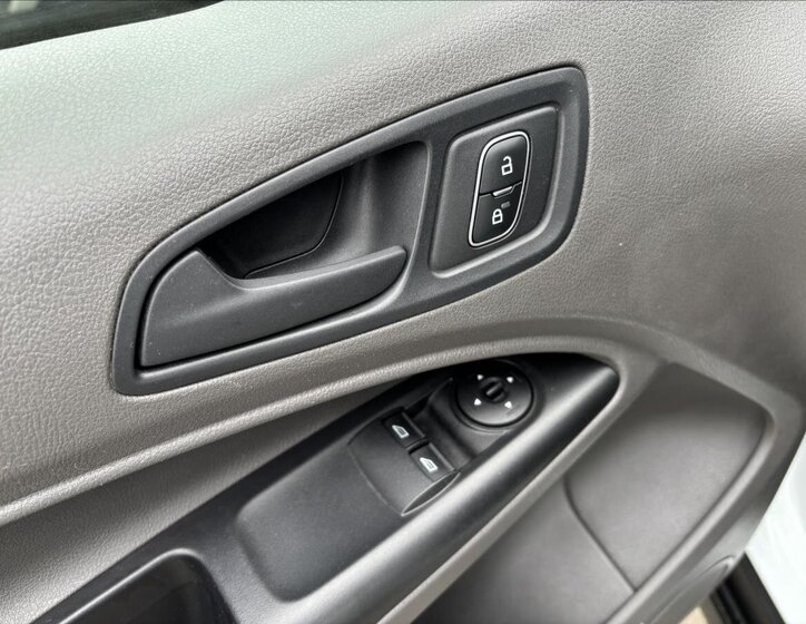 Ford Transit Connect Skříň 1,5 l 88 kw