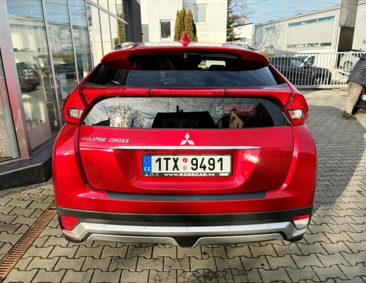 Mitsubishi Eclipse Cross 5