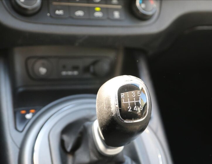 KIA Sportage Kombi 1,7 l 85 kw