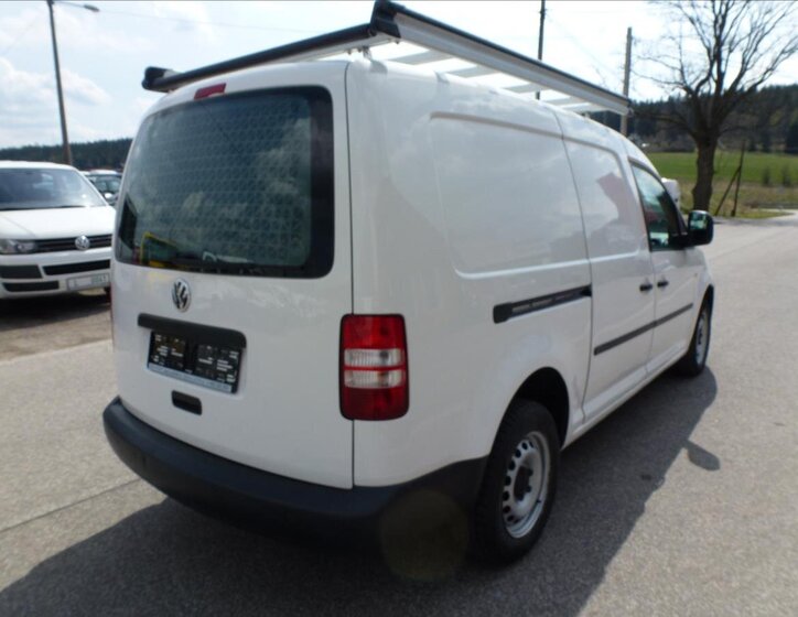 Volkswagen Caddy Skříň 1,6 l 75 kw
