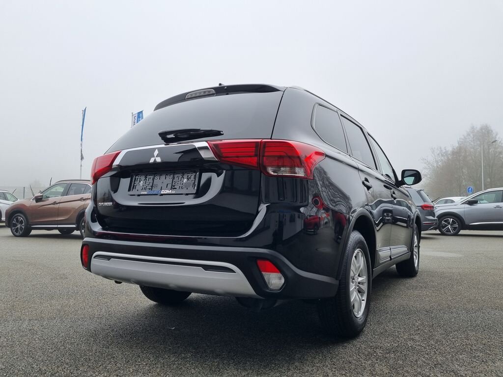 Mitsubishi Outlander SUV 2,0 l 110 kw