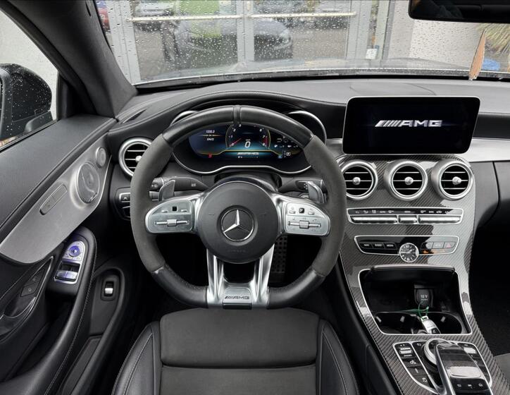 Mercedes-Benz Třídy C 12