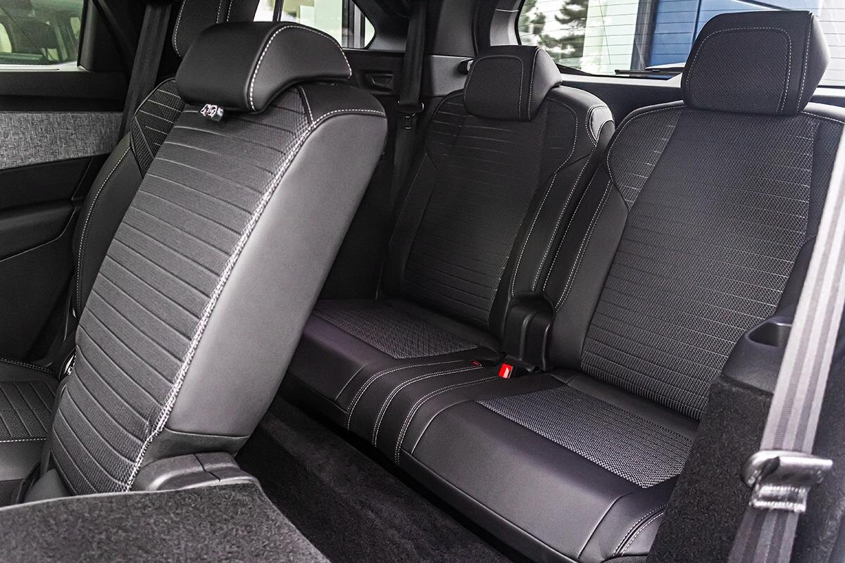 Peugeot 5008 SUV / Terénní 1,2 l 107 kw