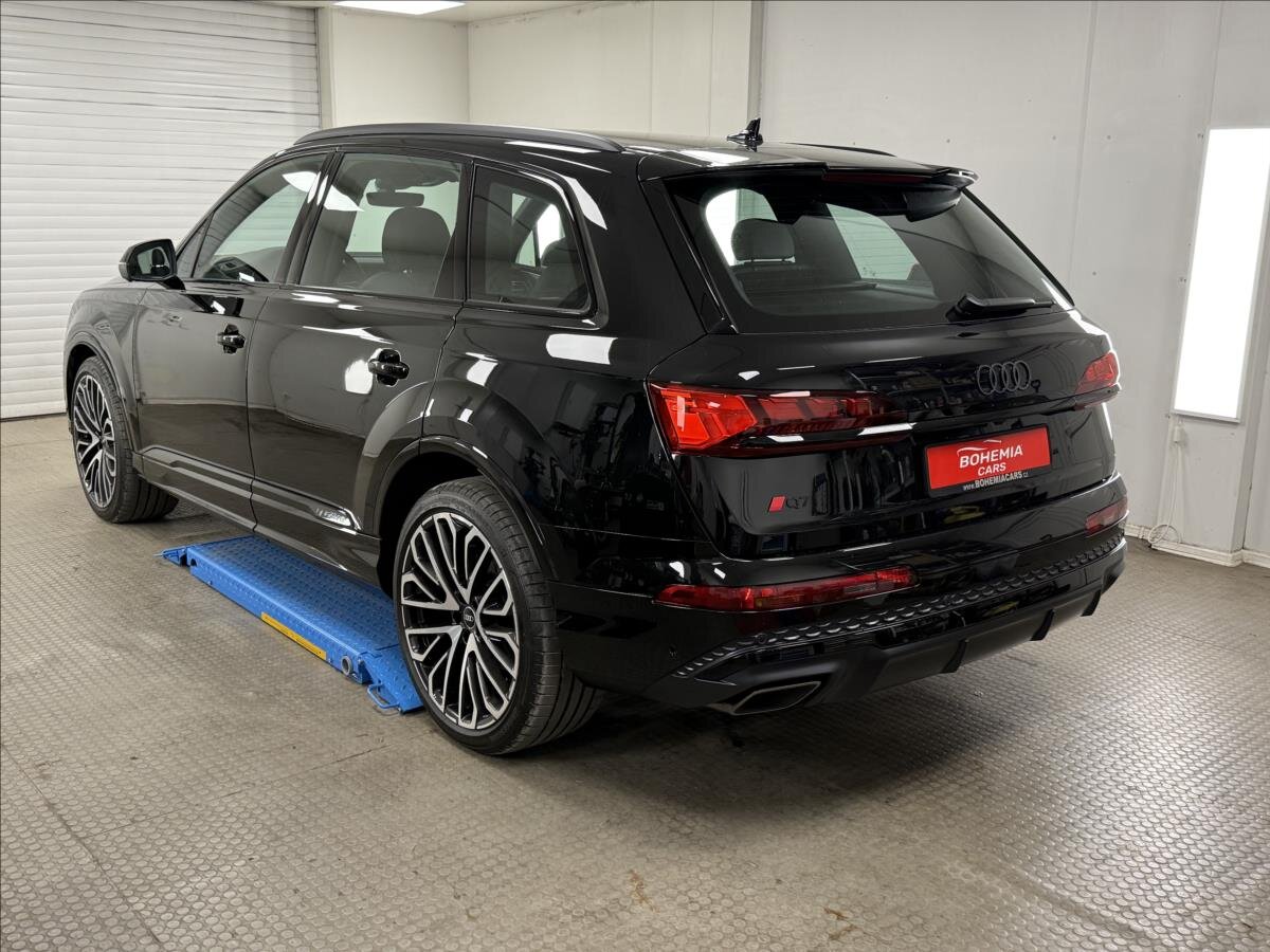 Audi Q7 SUV / Terénní 3,0 l 210 kw