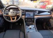 Jeep Grand Cherokee 9