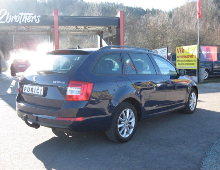 Škoda Octavia Kombi 2,0 l 110 kw