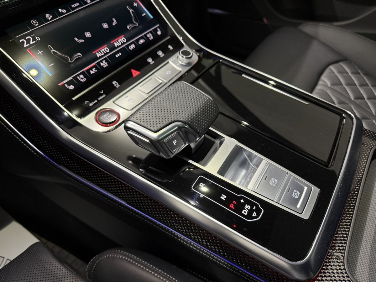 Audi SQ7 SUV / Terénní 4,0 l 373 kw