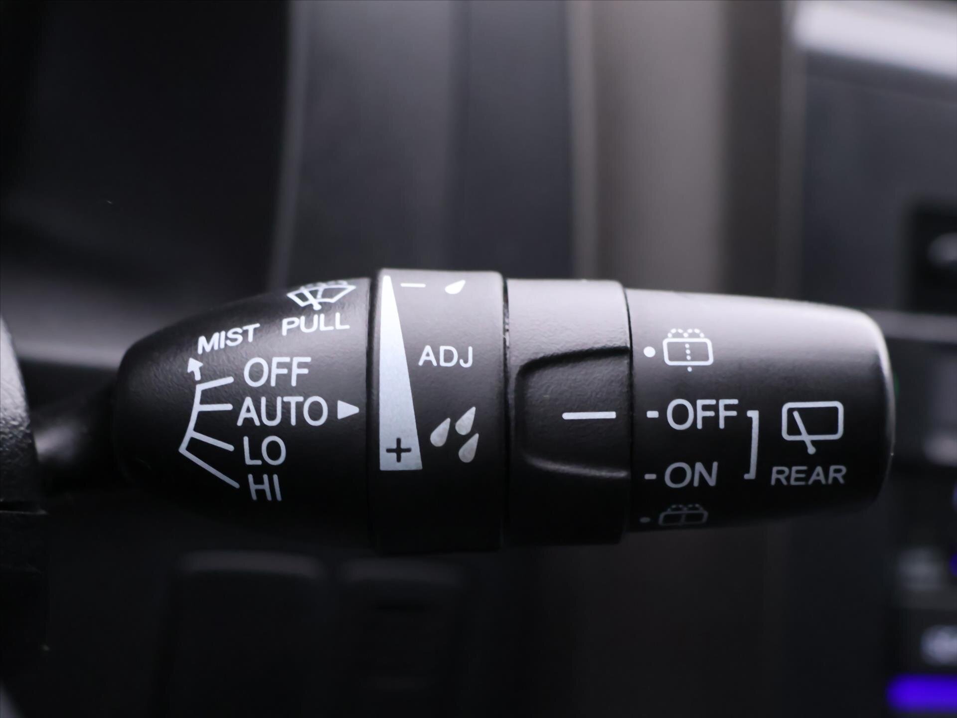 Honda CR-V Kombi 2,0 l 110 kw