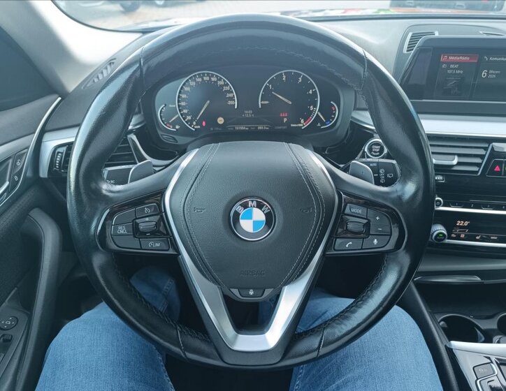 BMW Řada 5 Kombi 2,0 l 140 kw