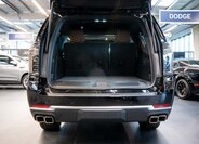 Chevrolet Suburban SUV 6,2 l 313 kw