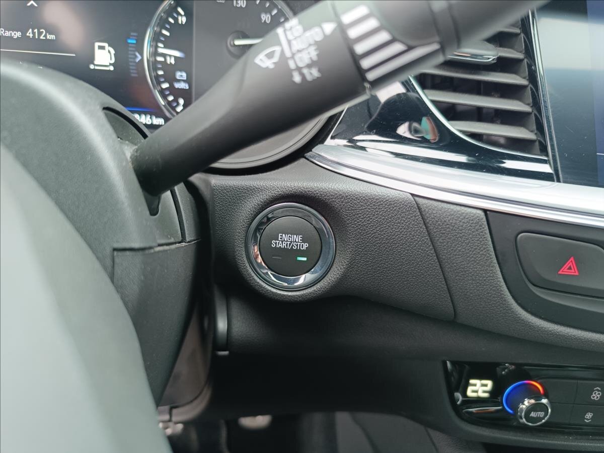 Opel Insignia Liftback 2,0 l 169 kw