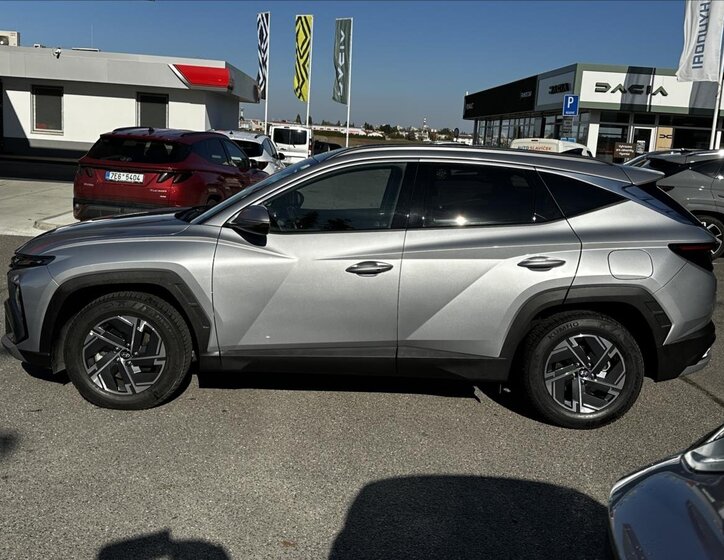 Hyundai Tucson SUV / Terénní 1,6 l 117 kw