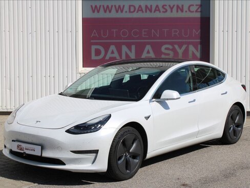 Tesla Model 3 Sedan / Limuzína 0,0 324 kw