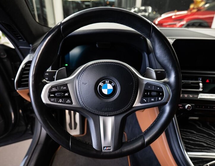 BMW Řada 8 Sedan 4,4 l 390 kw