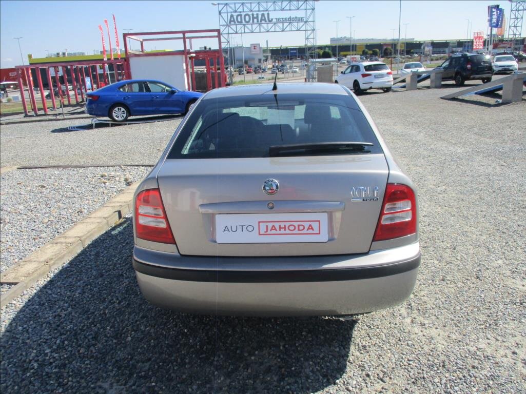 Škoda Octavia Liftback 1,6 l 75 kw