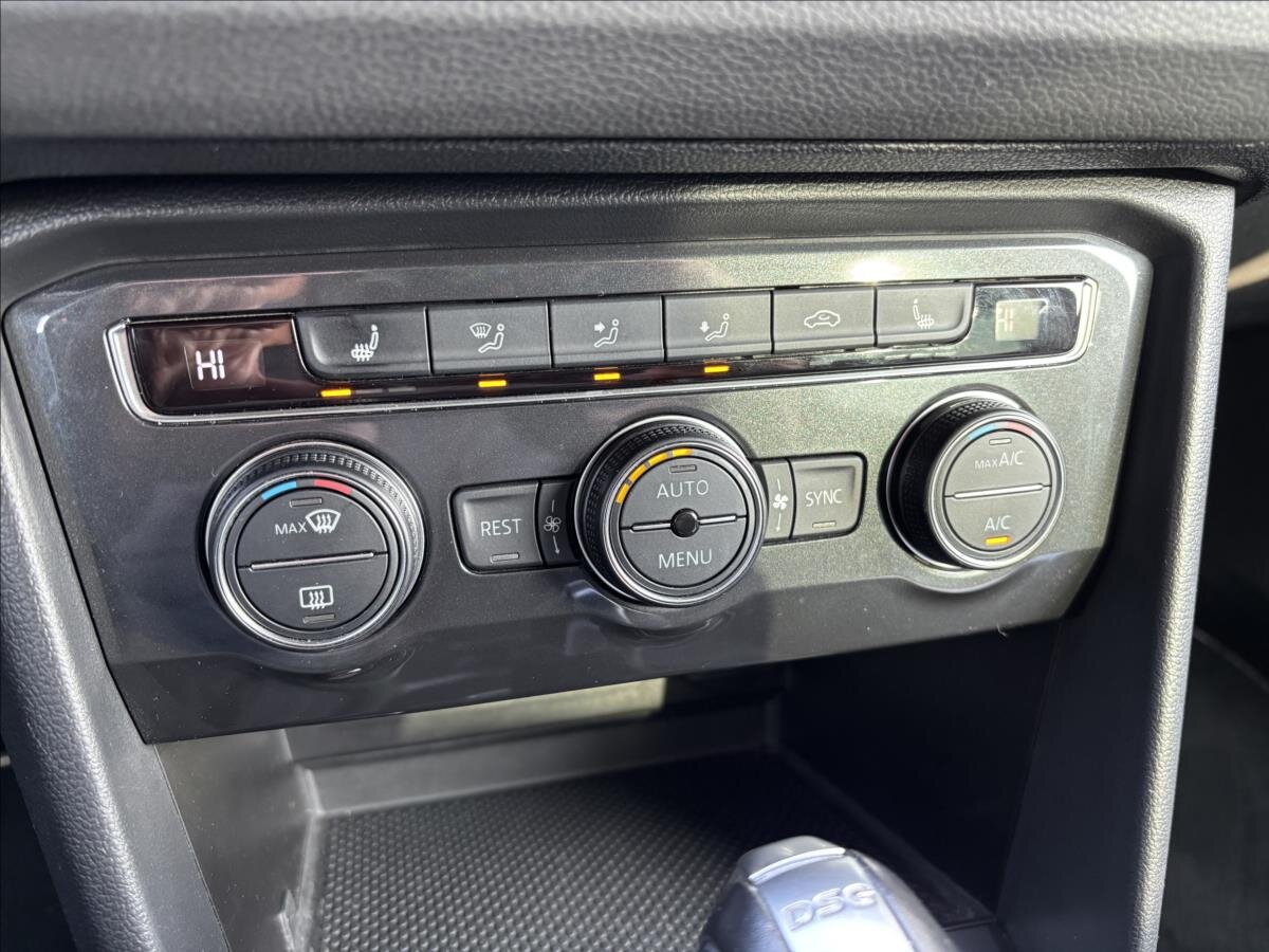 Volkswagen Tiguan SUV / Terénní 1,5 l 110 kw