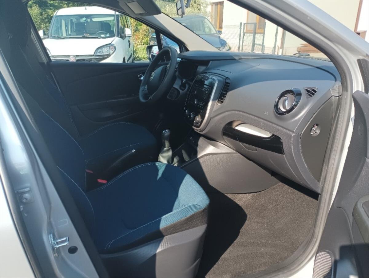 Renault Captur Hatchback 898,0 66 kw