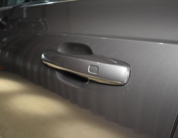 Volvo XC90 SUV / Terénní 2,0 l 228 kw