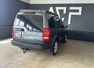 Land Rover Discovery 9