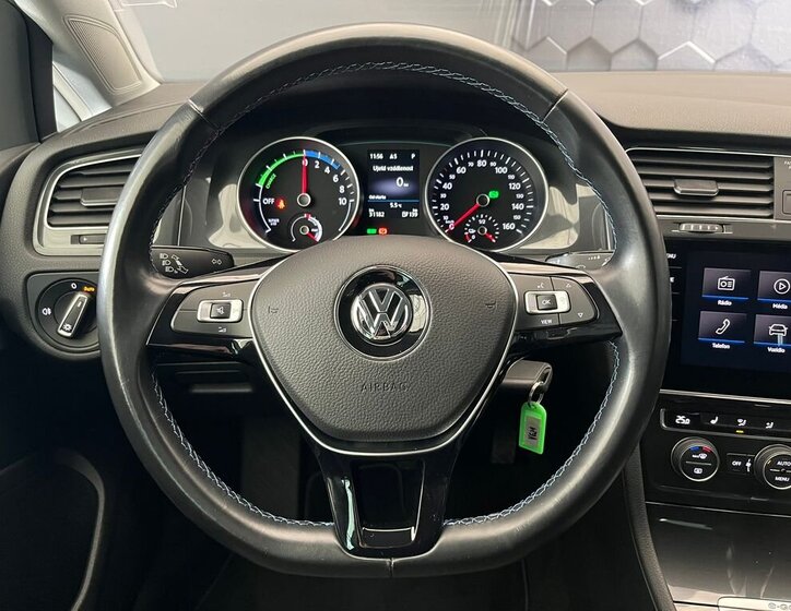 Volkswagen Golf Hatchback 0,0 100 kw