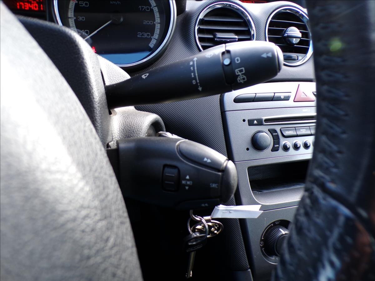 Peugeot 308 Kombi 1,6 l 88 kw