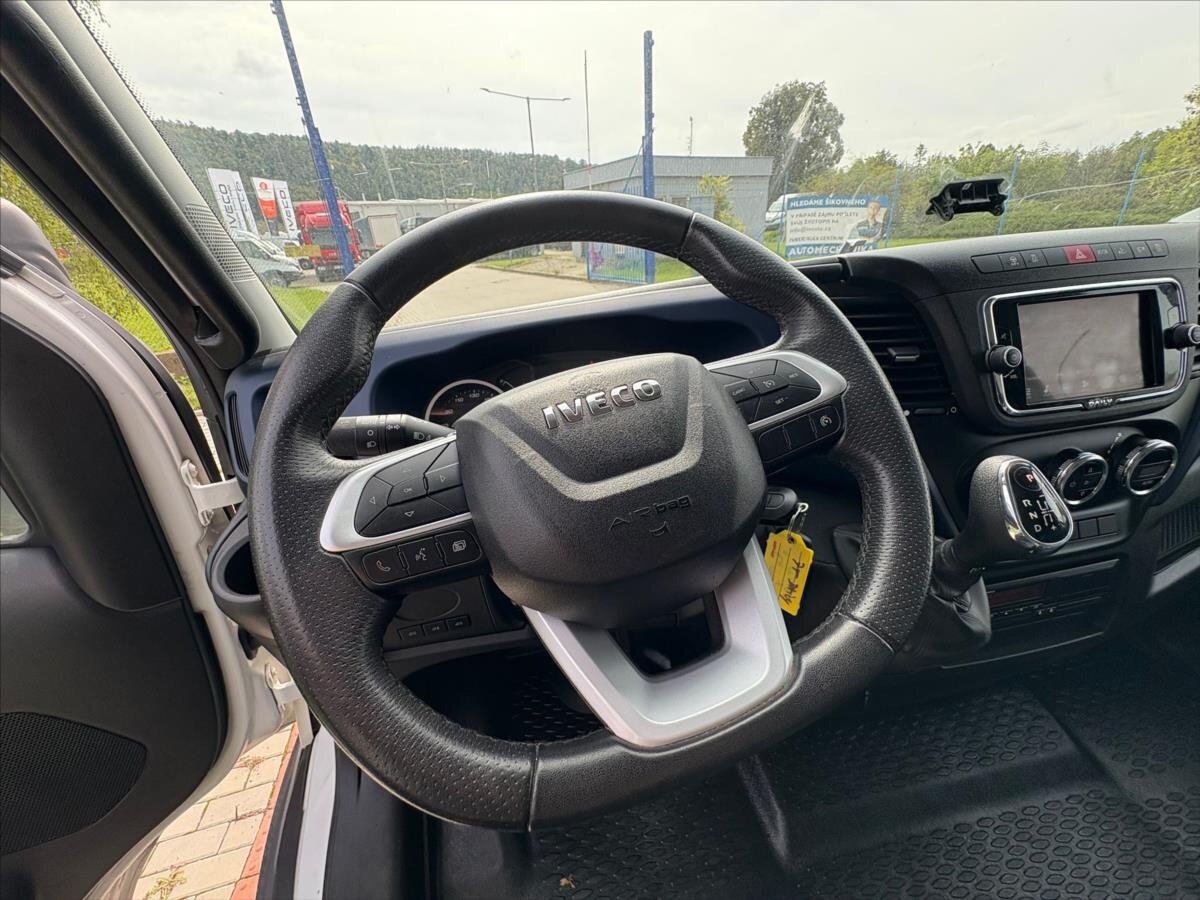 Iveco Ostatní Skříň 3,0 l 132 kw