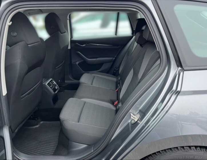 Škoda Octavia Kombi 999,0 81 kw