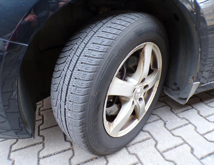 Chevrolet Cruze Sedan / Limuzína 2,0 l 110 kw