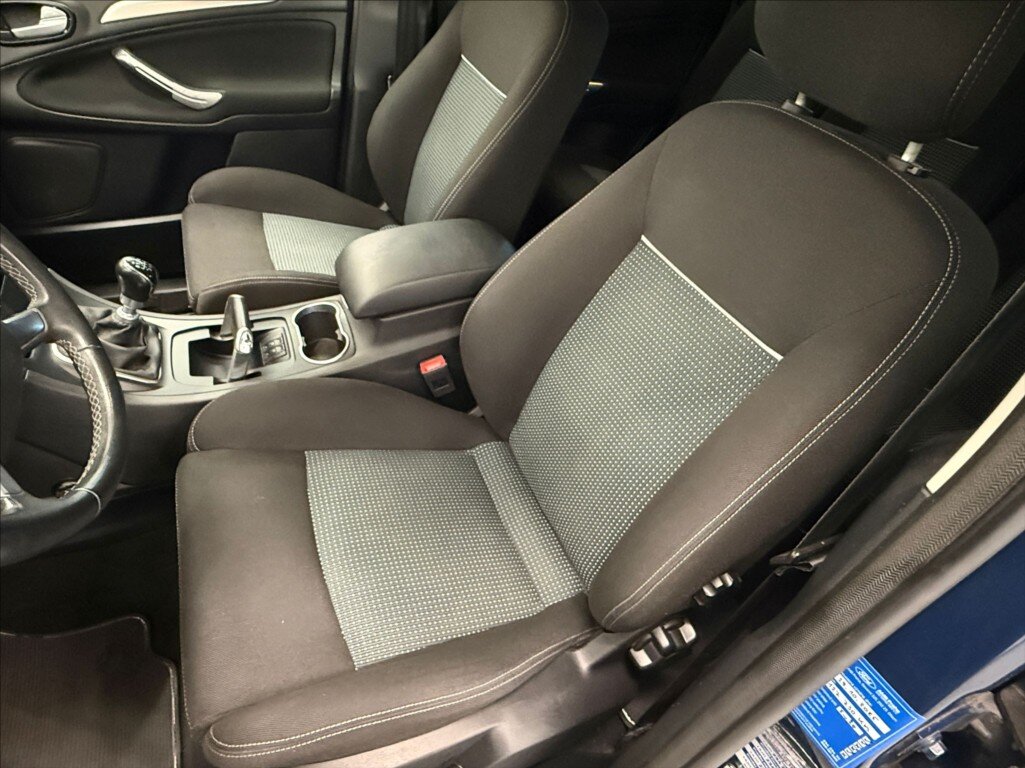 Ford S-MAX MPV 1,6 l 118 kw