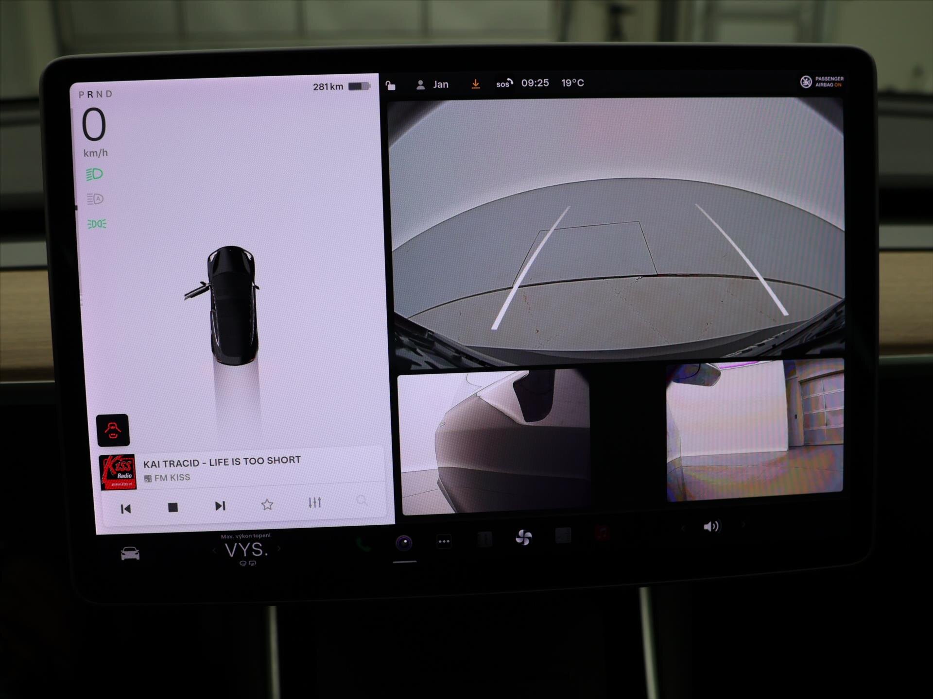 Tesla Model 3 Sedan / Limuzína 0,0 340 kw