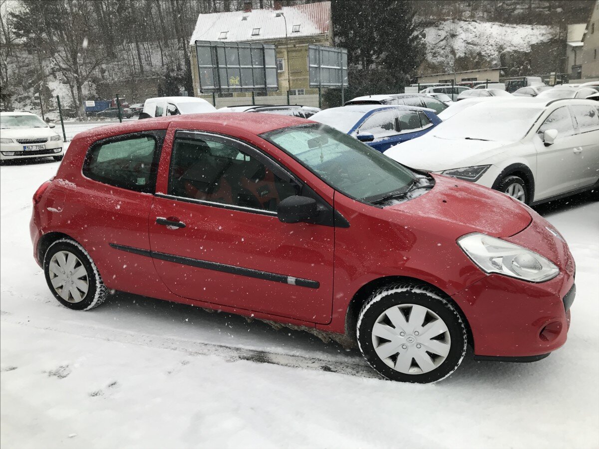 Renault Clio Hatchback 1,1 l 48 kw