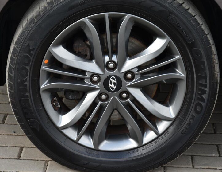 Hyundai ix35 SUV / Terénní 1,7 l 85 kw