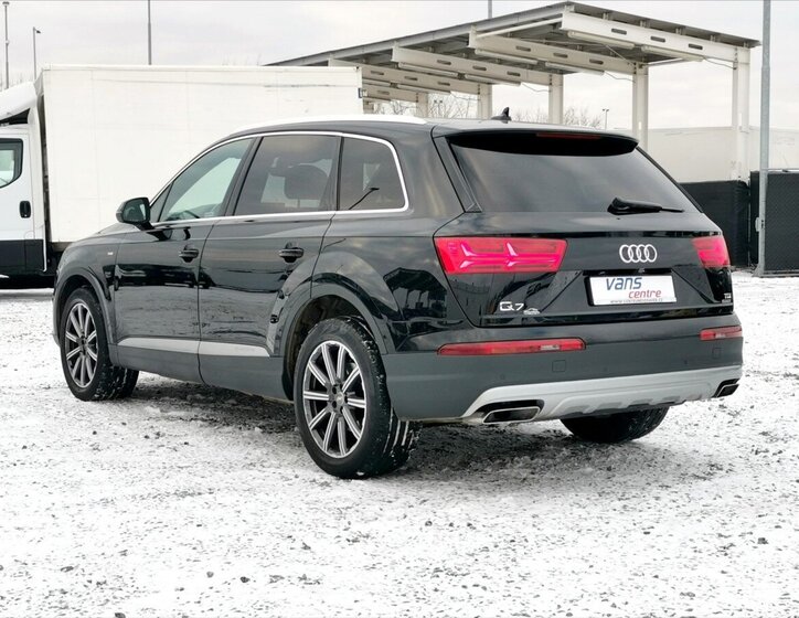 Audi Q7 SUV 3,0 l 200 kw