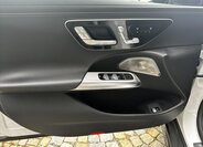 Mercedes-Benz Třídy E Kombi 3,0 l 270 kw