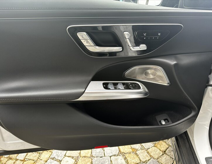 Mercedes-Benz Třídy E Kombi 3,0 l 270 kw