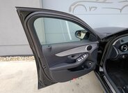 Mercedes-Benz Třídy C Sedan / Limuzína 2,1 l 125 kw