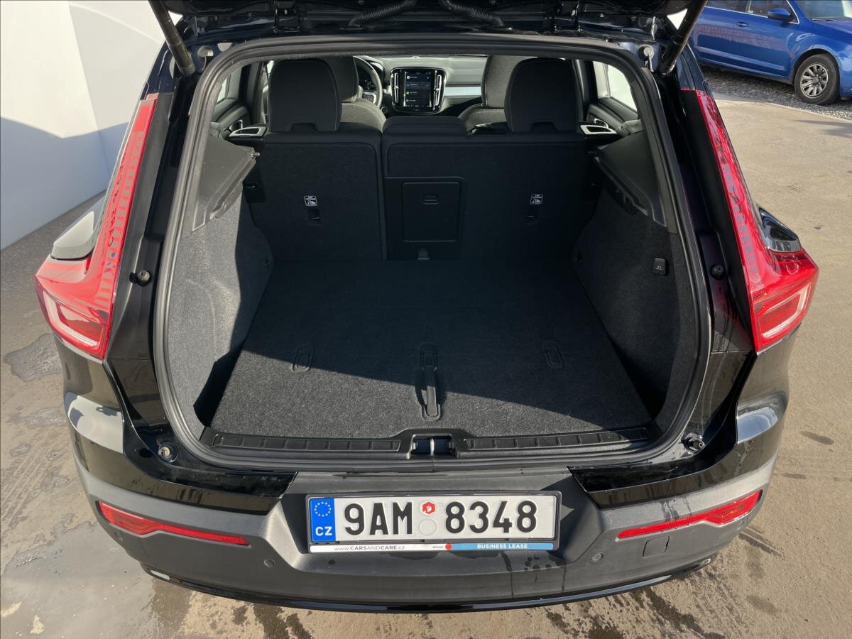 Volvo XC40 SUV 2,0 l 145 kw