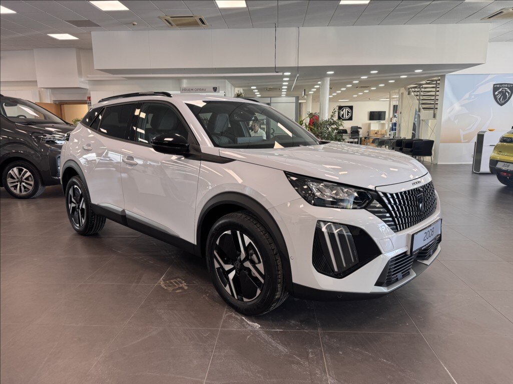 Peugeot 2008 SUV / Terénní 1,2 l 81 kw