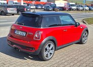 Mini Cooper Hatchback 1,6 l 135 kw